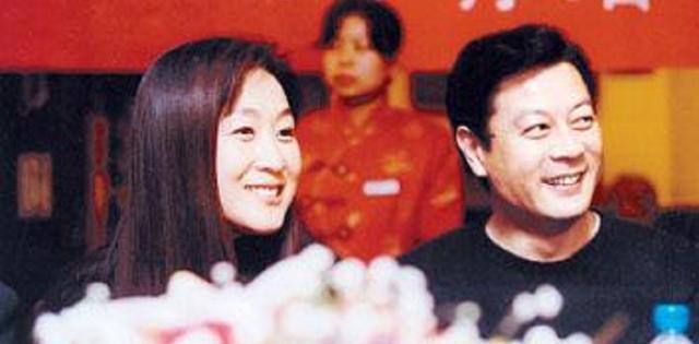 陈瑾|陈瑾:与哥哥一辈子不婚不育,却被传介入男演员婚姻,珠宝论筐数