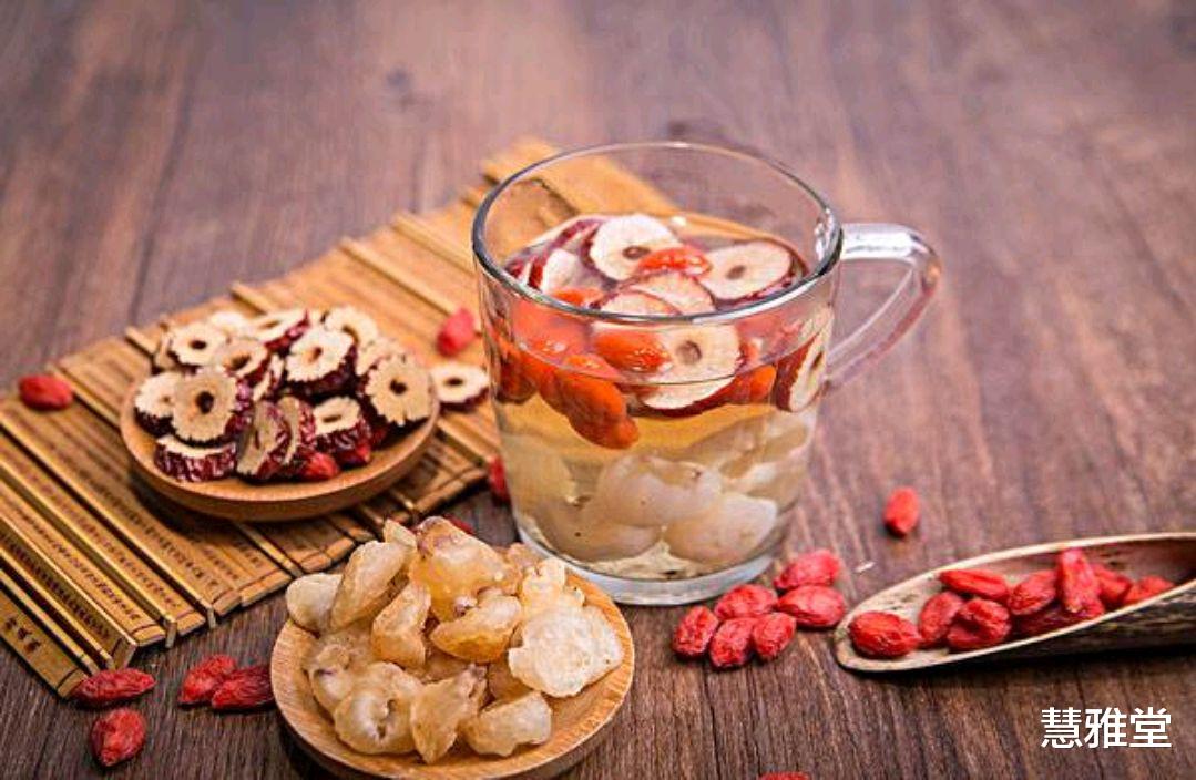 冬瓜|夏天出汗多,是身体在“排毒”还是体虚了?4种汗提示体虚