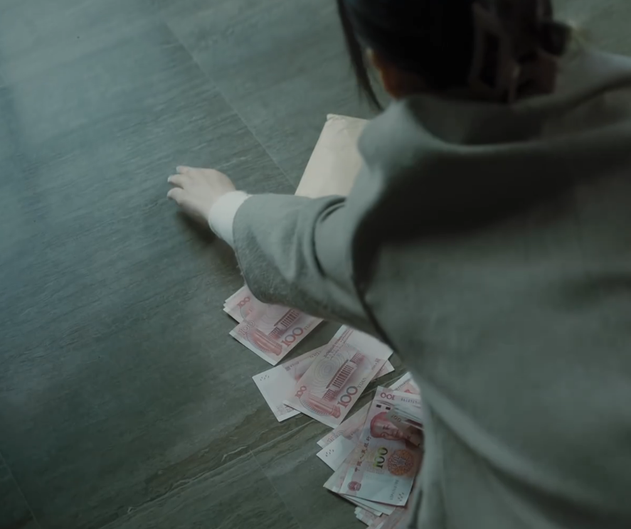 钟汉良|钟汉良央视大剧太狠！播6集几乎无差评，口碑炸了，或成年度剧王