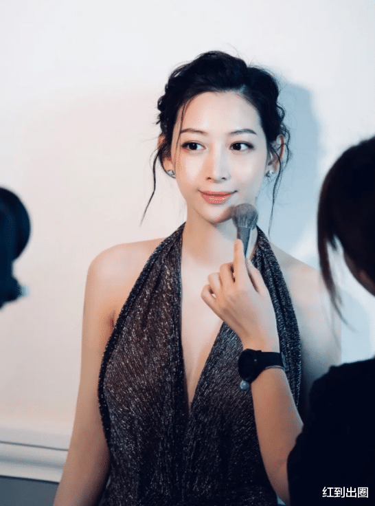 孙骁骁|浙江卫视主持人温雅在美国产子，分娩过程曝光，阵痛长达十几小时