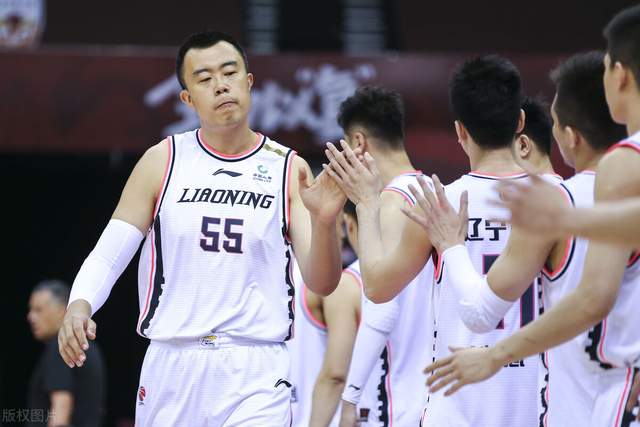 独行侠|辽篮三连败，列出杨鸣五宗罪，李洪庆忍无可忍，正式启动换帅程序
