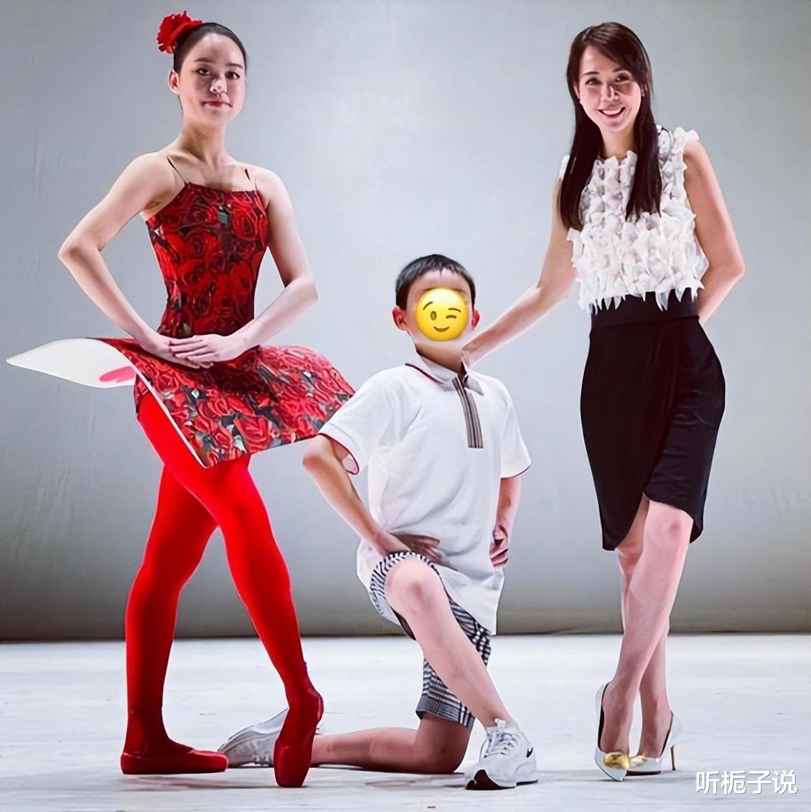 风骚律师|与刘銮雄分手后，吕丽君过得很滋润：住着20亿豪宅，还买了18套房