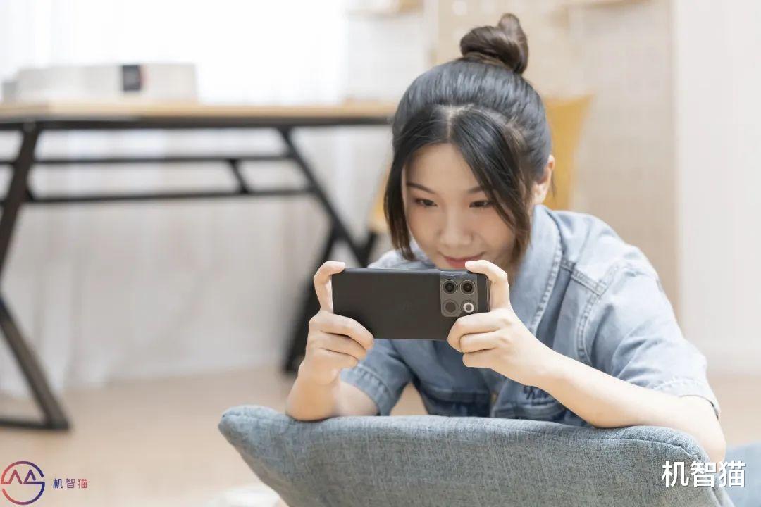 投影仪|我亏了！错过双11新机溢价1000元