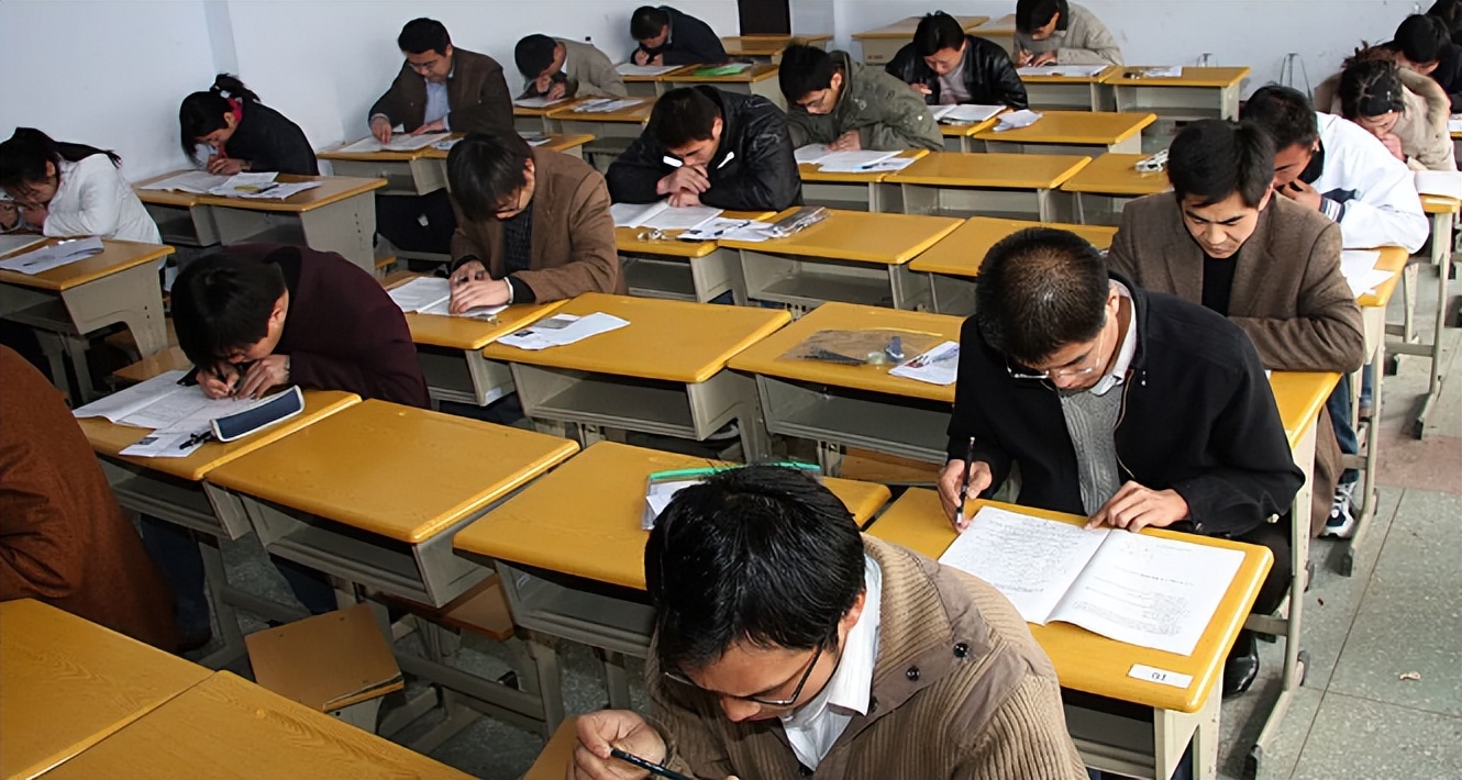 求职|中石化迎来“离职潮”,费力考上的铁饭碗,为啥大学生不想要了?