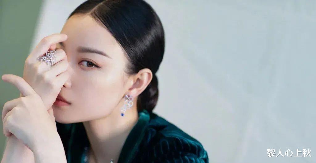 |小八卦，倪妮，关晓彤，蒋依依，钟楚曦