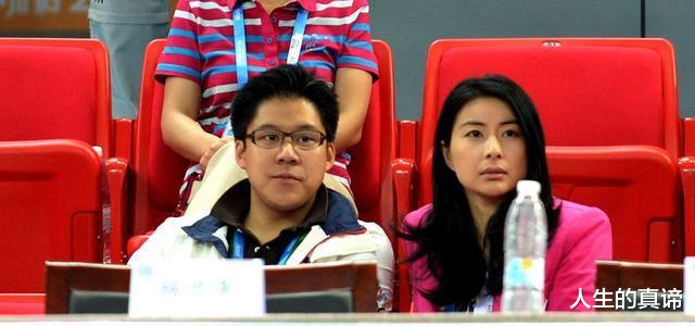 郭晶晶|不愿卷入“资产争夺战”，郭晶晶接代言，夫妻2人选择自力更生？