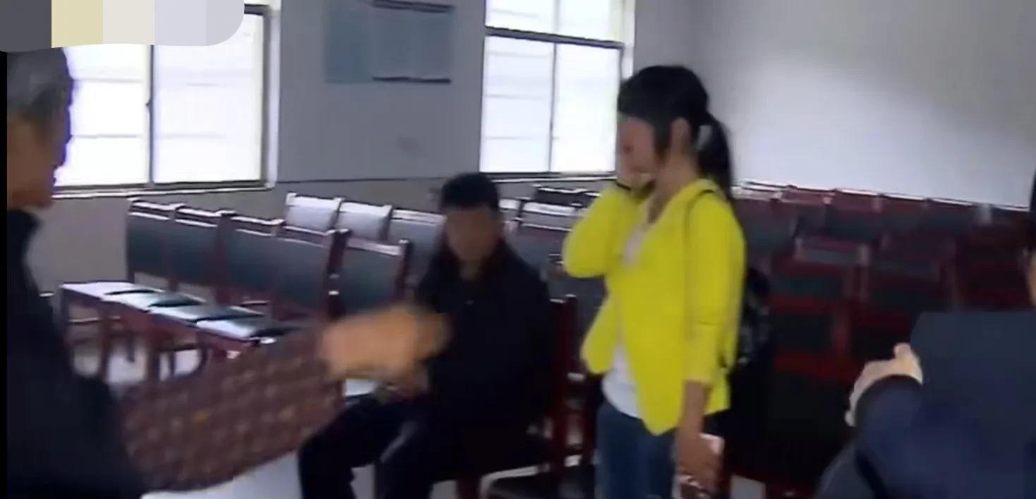 男子意外死亡留下35万赔偿款和7岁儿子,老妈却只要钱,不管孙子