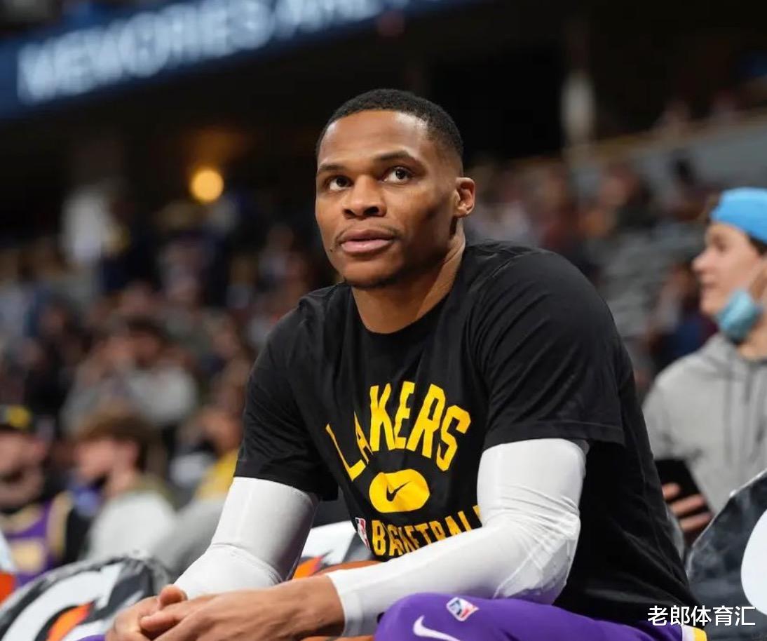 NBA最新消息!詹姆斯威少和解,威少新赛季大概率留队!