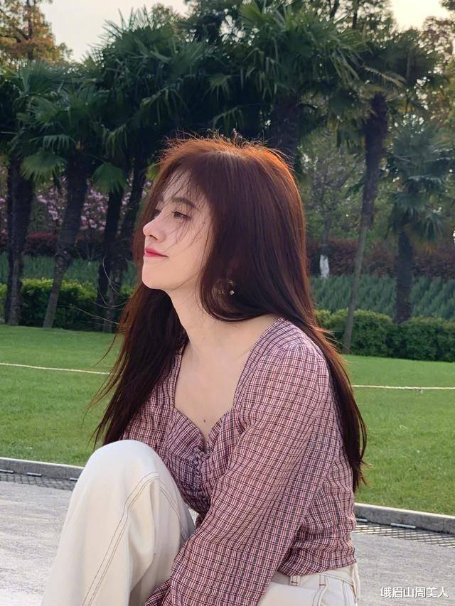 穿衣搭配|?身高不足158的女生,学鞠婧祎这样穿就对了!显高显腿长,还特洋气