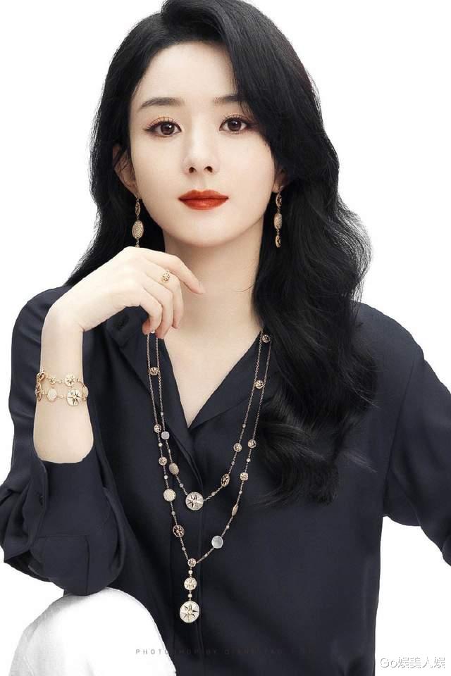 杨幂|杨幂与赵丽颖，从9型人格看：对待感情态度不同，事业规划也不同