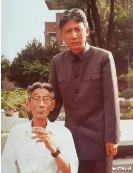 相声|汪洋直播被问马志明，现场劝网友将“爷”字去掉