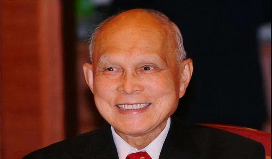 霍英东|霍英东晚年官至副国级,推举香港特首时,为何没有选择自己的儿子