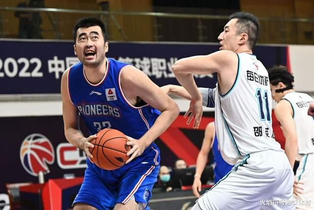 广东男篮|2022年CBA现役最重十大“巨兽”,246斤韩德君未能入榜