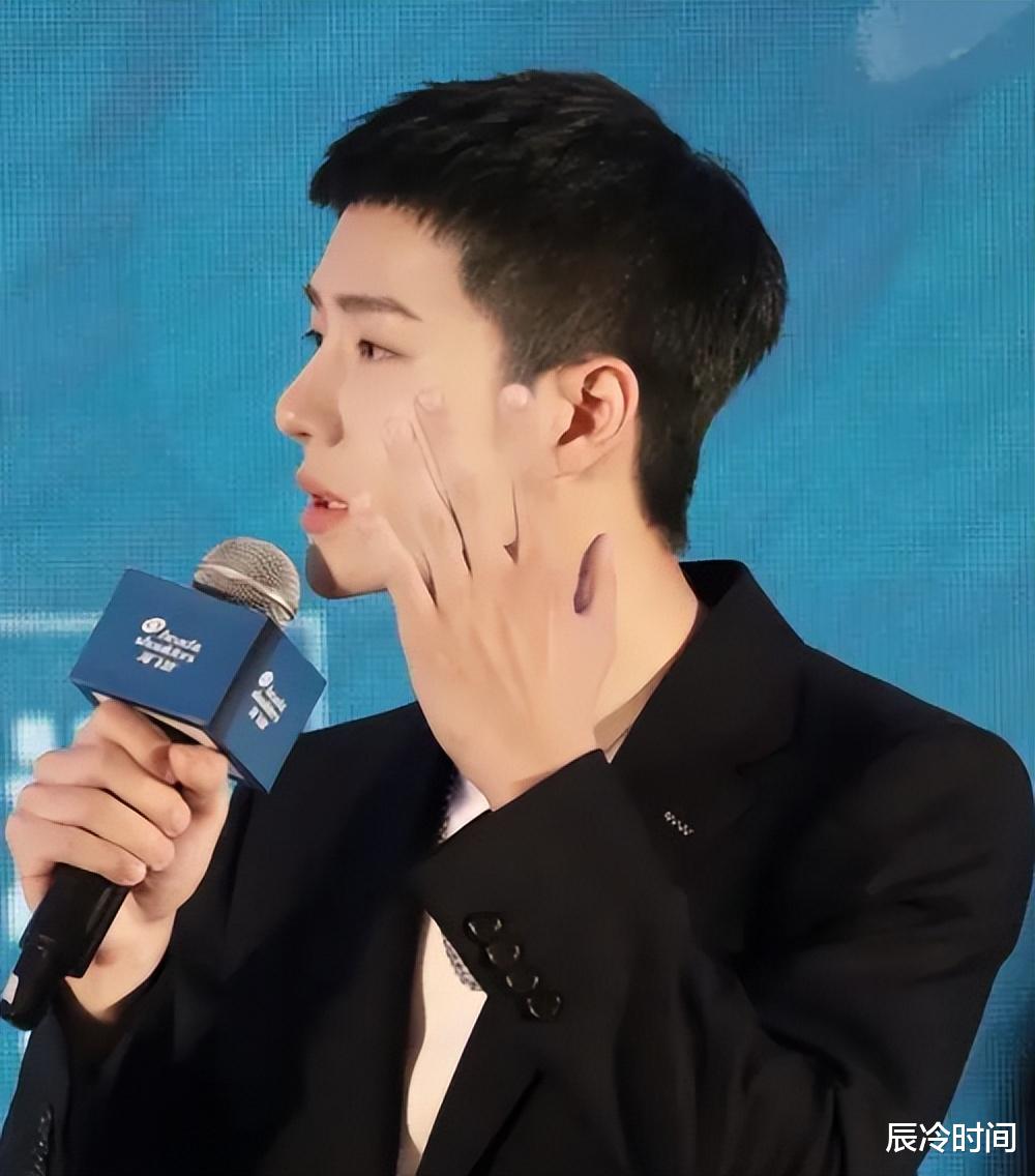 王一博|王一博开通视频打赏被吐槽,一条视频3.5万人打赏,粉丝甩锅平台