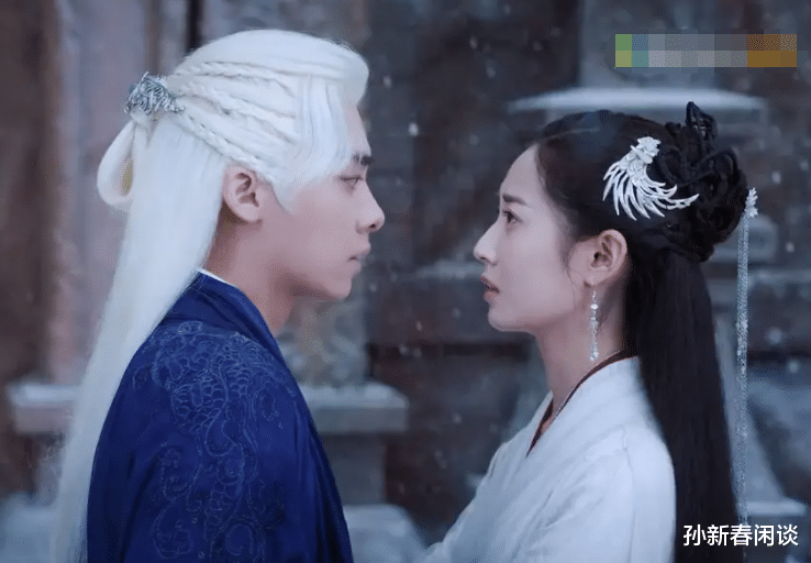 李易峰|《镜双城》才刚开播一天,豆瓣上全是差评,李易峰成新剧最大败笔?