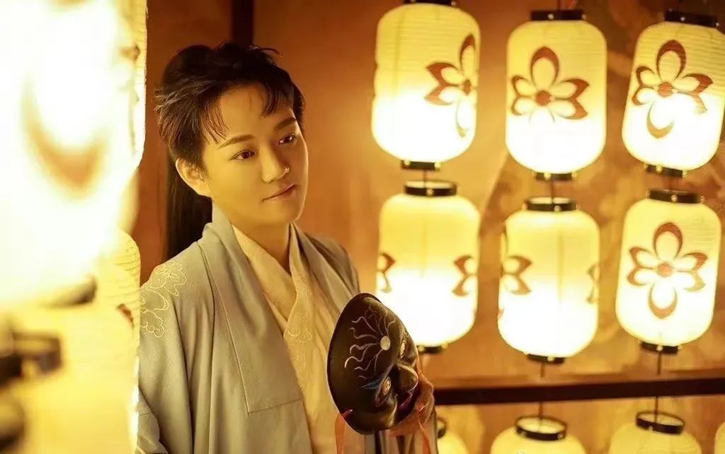 配音演员|当配音演员穿上汉服:谷江山苏尚卿姜sir汉服照盘点,有被帅到!