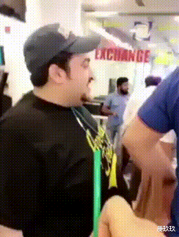 耳机|“工地里捡的耳机,连喇叭都没有,为啥有人出价4位数想收购?