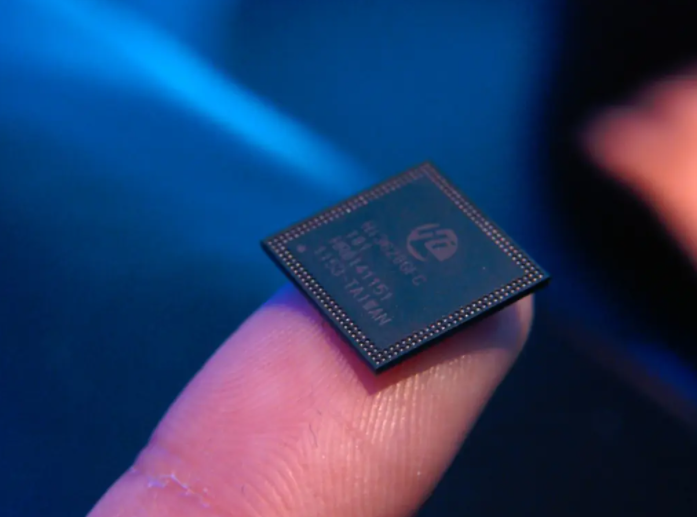 |成绩出炉！苹果iPhone13名次下降，国产厂商正在崛起