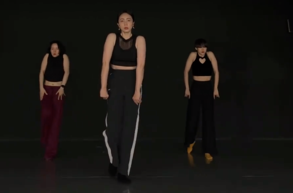 孙莉|孙莉再晒跳舞视频，身材略显粗壮但进步大，懒理外界争议越发自信