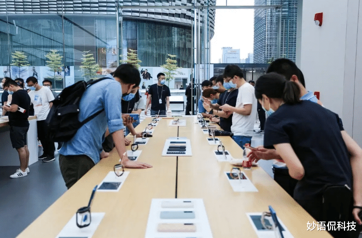 iPhone|最新手机销量排行榜:第一名人气高达2亿,市场地位不可撼动
