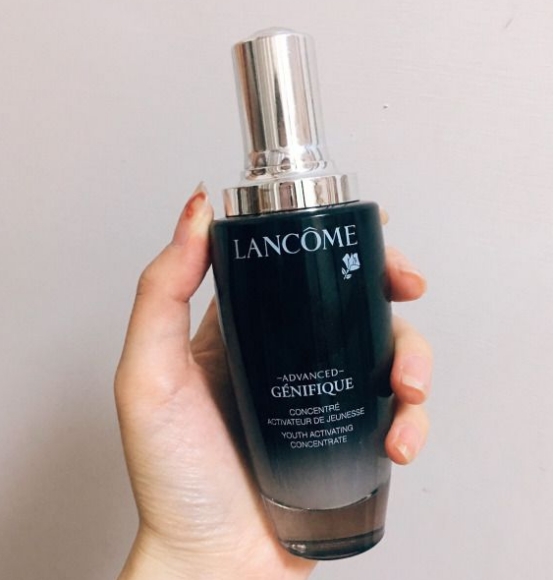 纪梵希 有哪些适合40多岁妈妈用的精华？延缓衰老就要用这几款！超值！