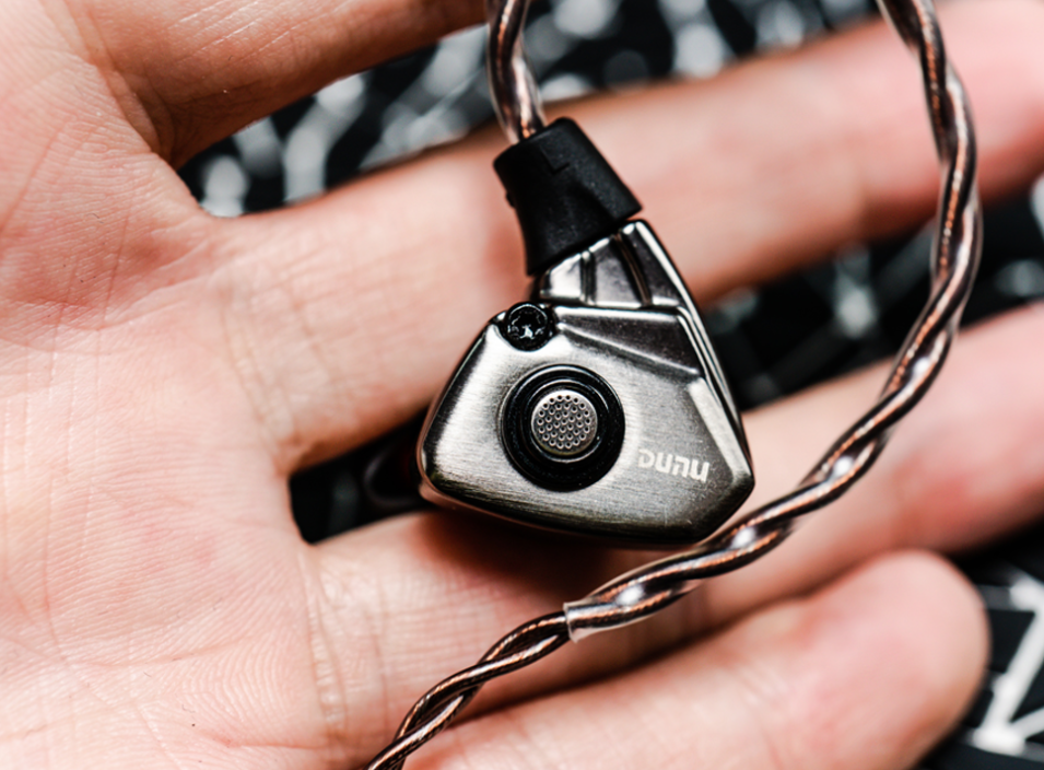 iPhone|达音科耳塞开箱：性价比高，值得试听品鉴