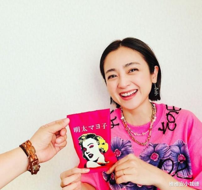 完美日记 为什么女人都爱油敷法？从日本女星到好莱坞巨星“香油”抹个不停