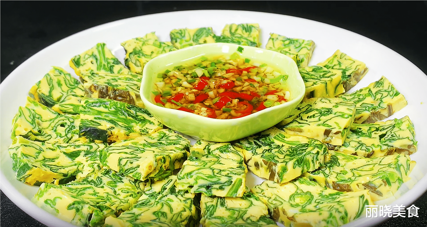 鸡蛋|8种不打农药,易被忽视的蔬菜,钾含量媲美香蕉,三伏常吃精神棒