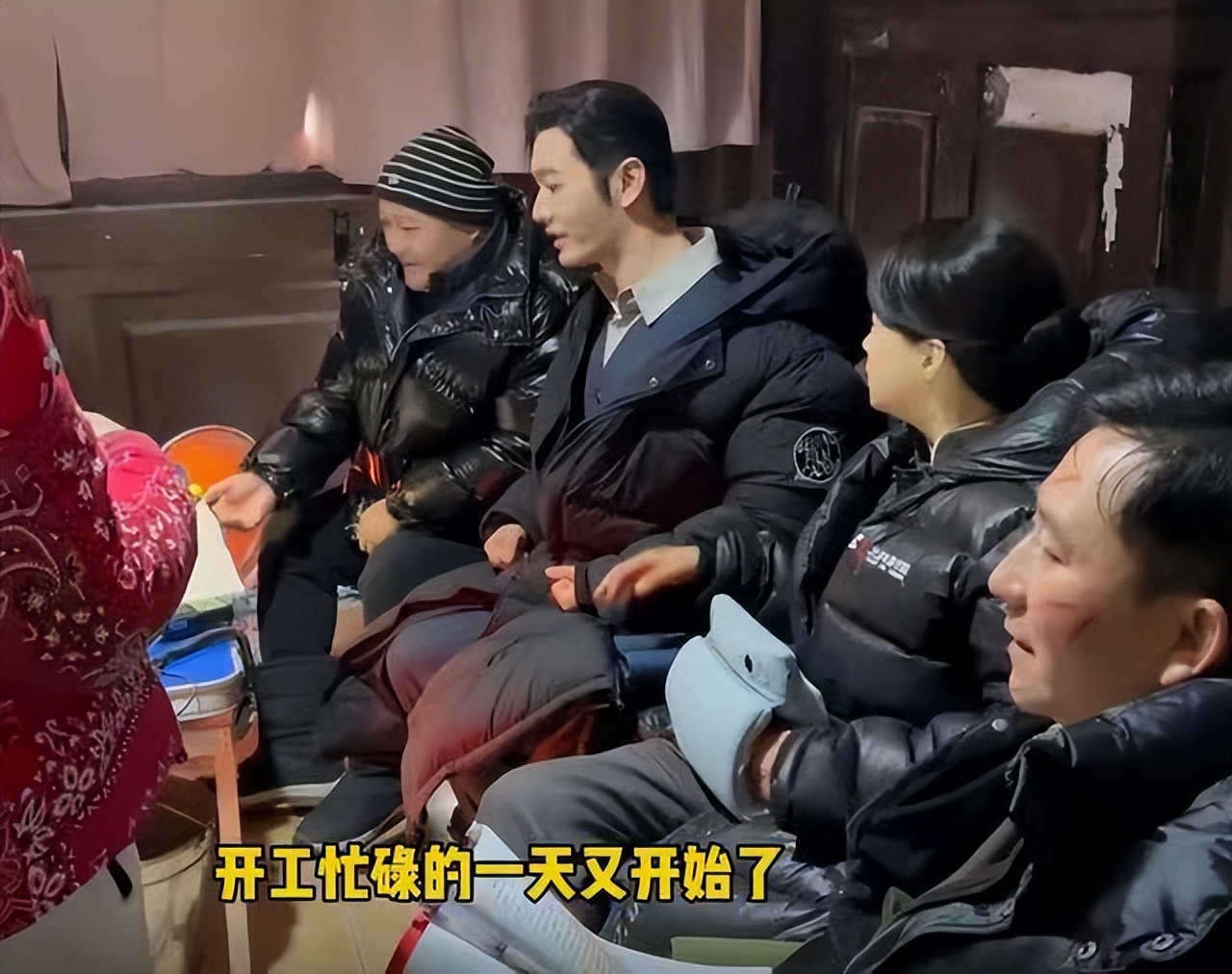 黄晓明|她是否还记得黄晓明的好？离婚才两个月，杨颖受尽人间冷暖