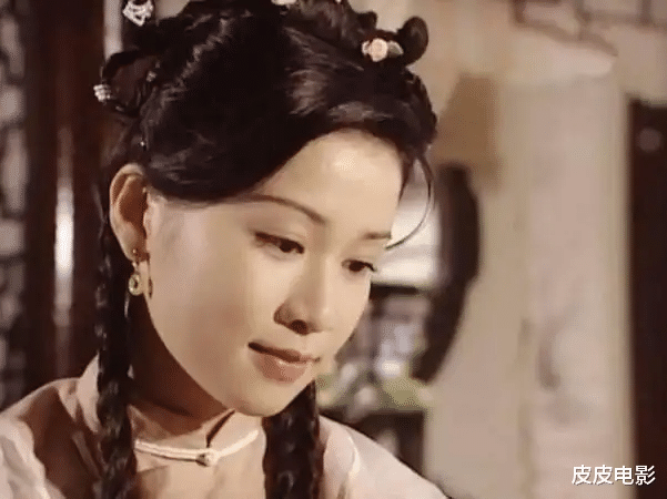 柯蓝|“情史复杂”的9位女星，有人自称19岁后没断过男友，有人被骗半生积蓄