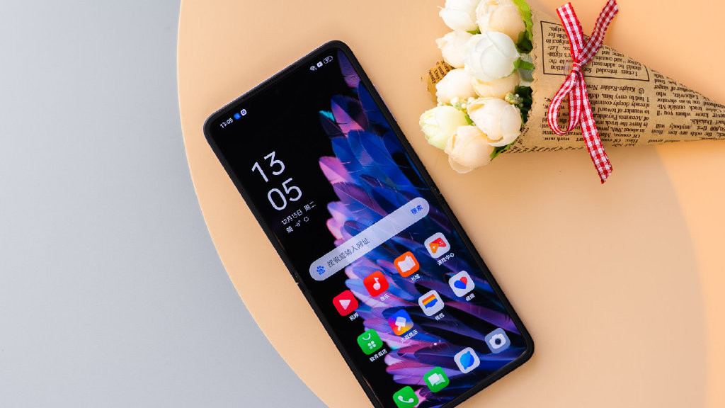 OPPO Find|小折叠有多好用？ Find N2 Flip性能、续航皆在线，还有超大外屏加持