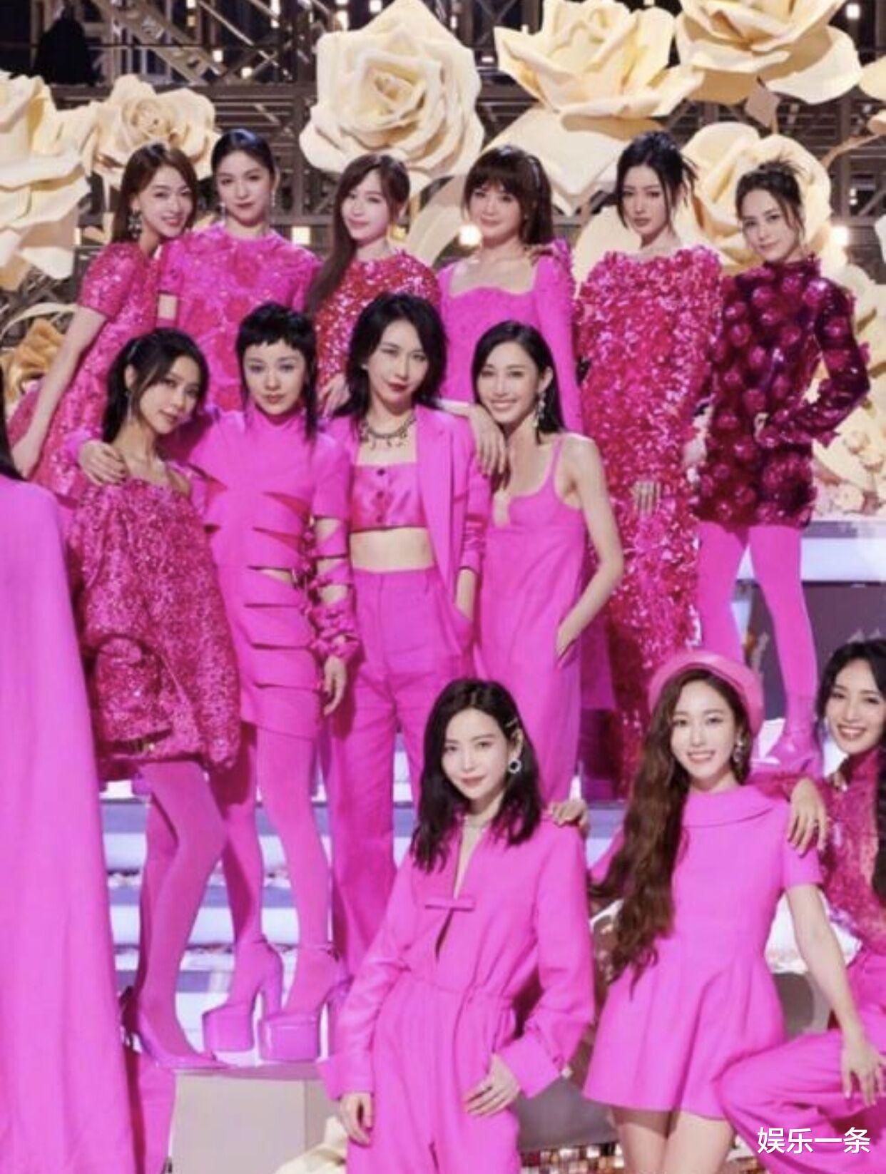 张天爱|浪姐成团夜，张天爱年龄31岁惹争议，年龄是个谜的女星还有这5位。