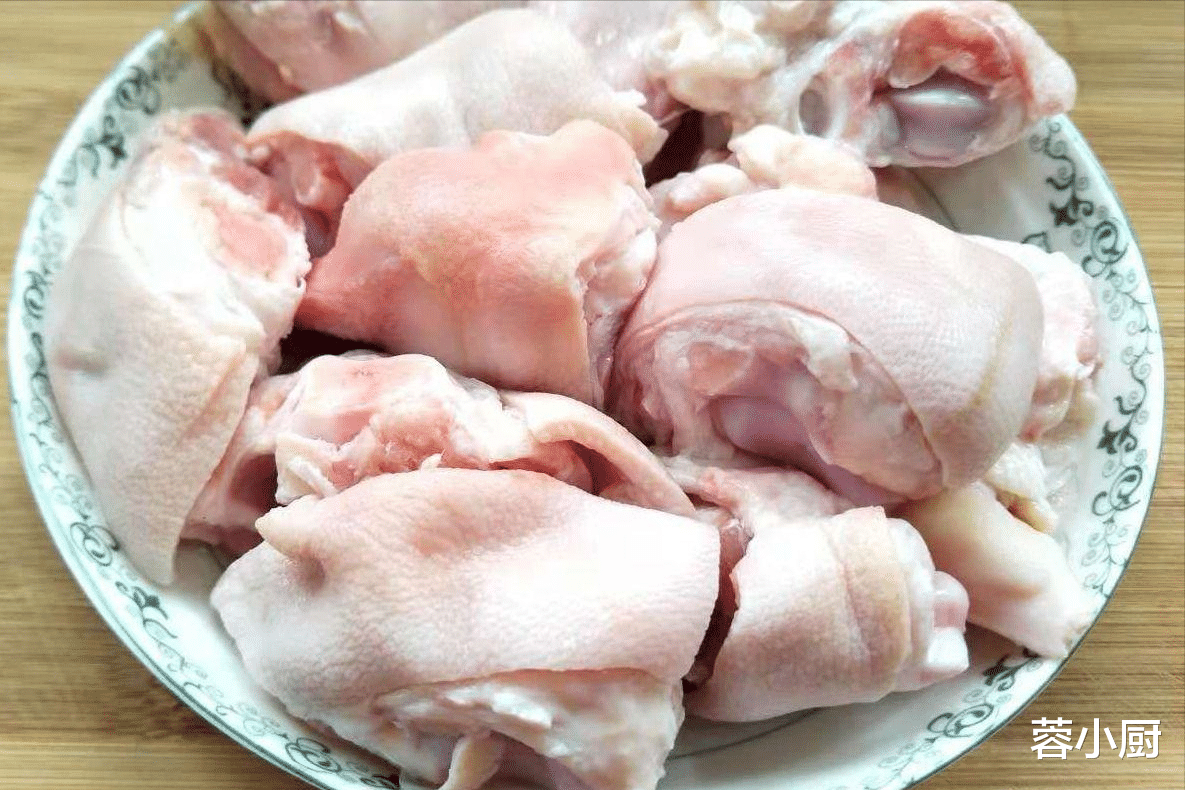 “冬吃豆,赛过肉”,建议中老年人多吃3豆,补充蛋白,强健身体