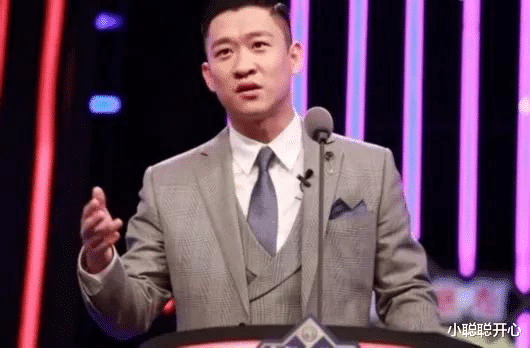 郭德纲|何云伟网上给郭德纲道歉,你们认为他和曹云金谁更容易得到原谅呢?