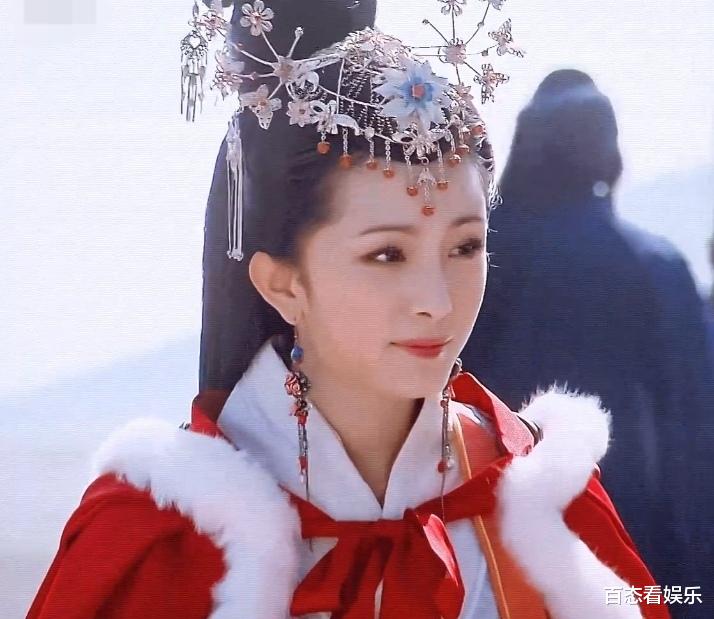 杨幂|被“宋祖儿吴磊”抢角，“杨幂”空等4个月，幂粉却表示：放鞭炮庆祝！