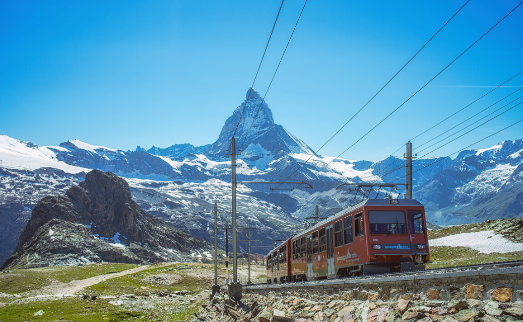 小爱|最美的景观，永远是正在准备前行的目的地