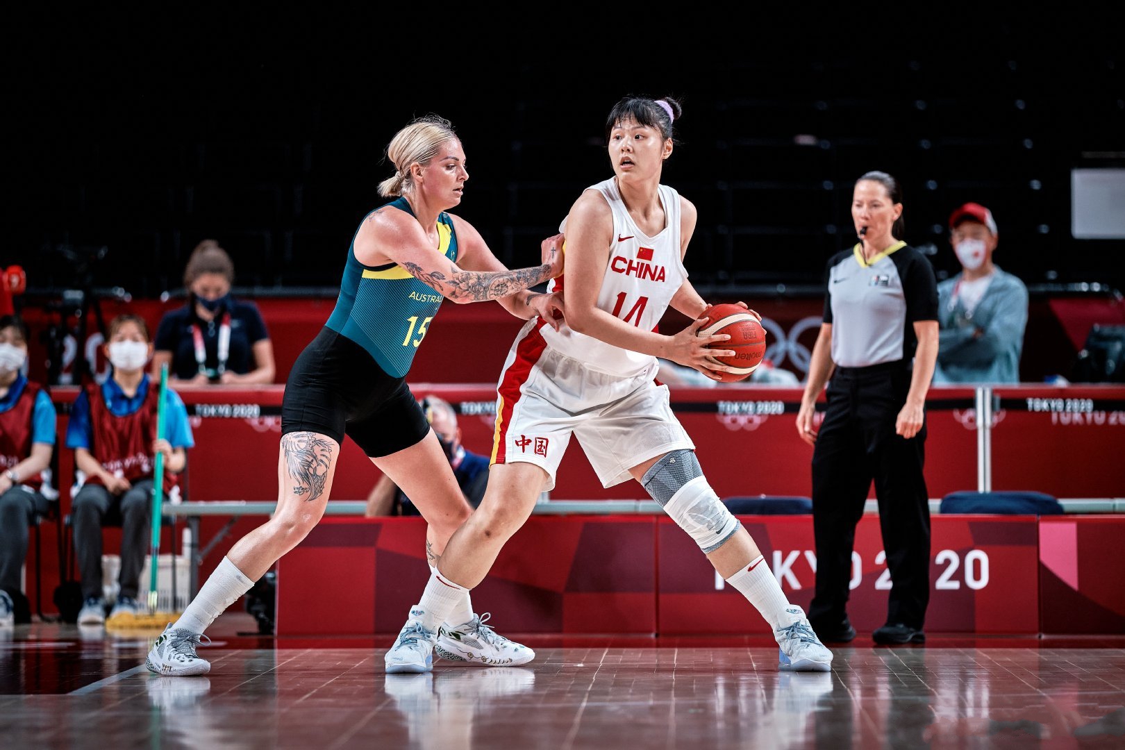斯维托丽娜|号外！李月汝签约WNBA芝加哥天空队！