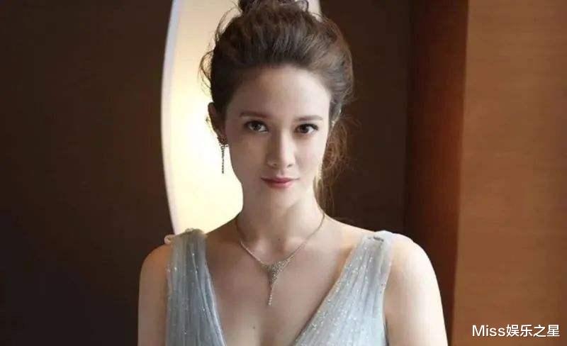 吴京|《战狼》原女主坐地起价，吴京求助卢靖姗，卢靖姗：需要我脱吗？