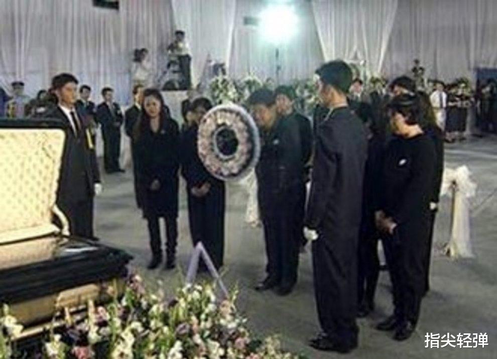 邓丽君|邓丽君死亡之谜揭秘，钟南山院士说出真相，男友保罗洗清嫌疑？