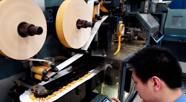 大学生|又一体制内单位公开扩招,工资高有编制,应届生和往届生均可报考