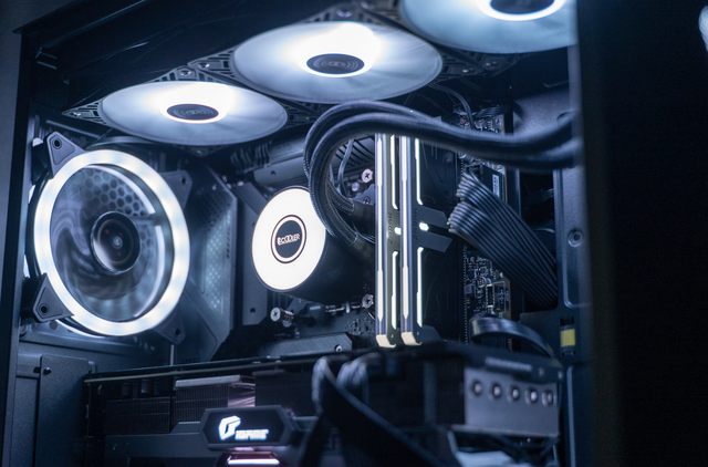 显卡|合理!畅玩2K老头环最高画质,实用装机思路分享