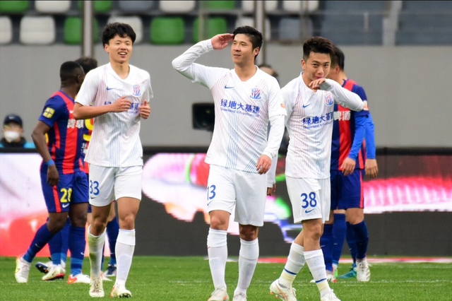 上海申花|吴金贵上任第2天，申花就曝“大坑”：中超18年第1次+外援从5到0