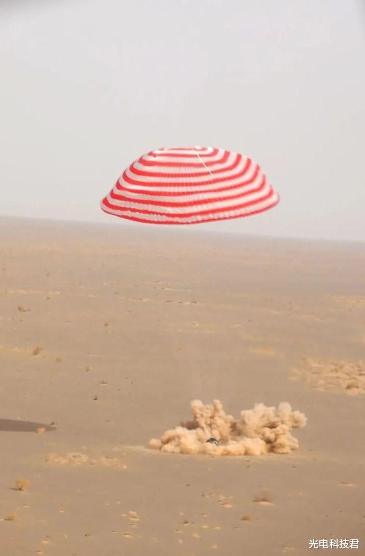 切伞失败?非也!神舟十四号返回圆满成功,1200平方主伞功不可没