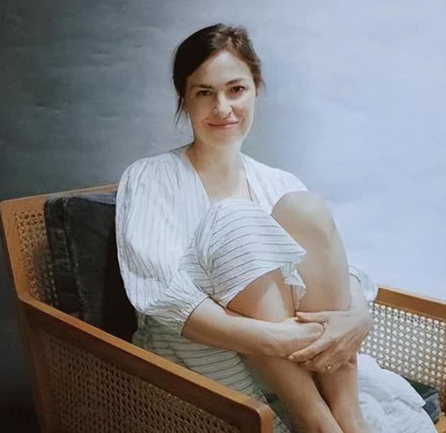 乔布斯|百亿富豪乔布斯，怒斥非婚生私生女：你不会从我这里得到任何东西