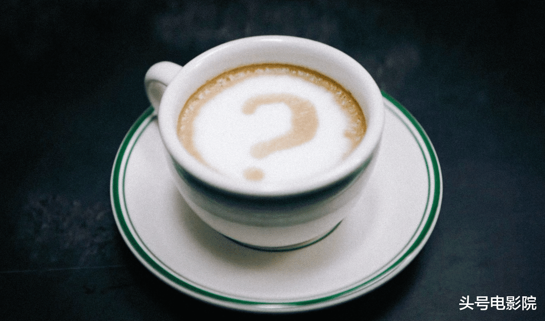 新蝙蝠侠|《新蝙蝠侠》3个彩蛋别漏掉!小丑和蝙蝠侠同框,看清他的脸了吗