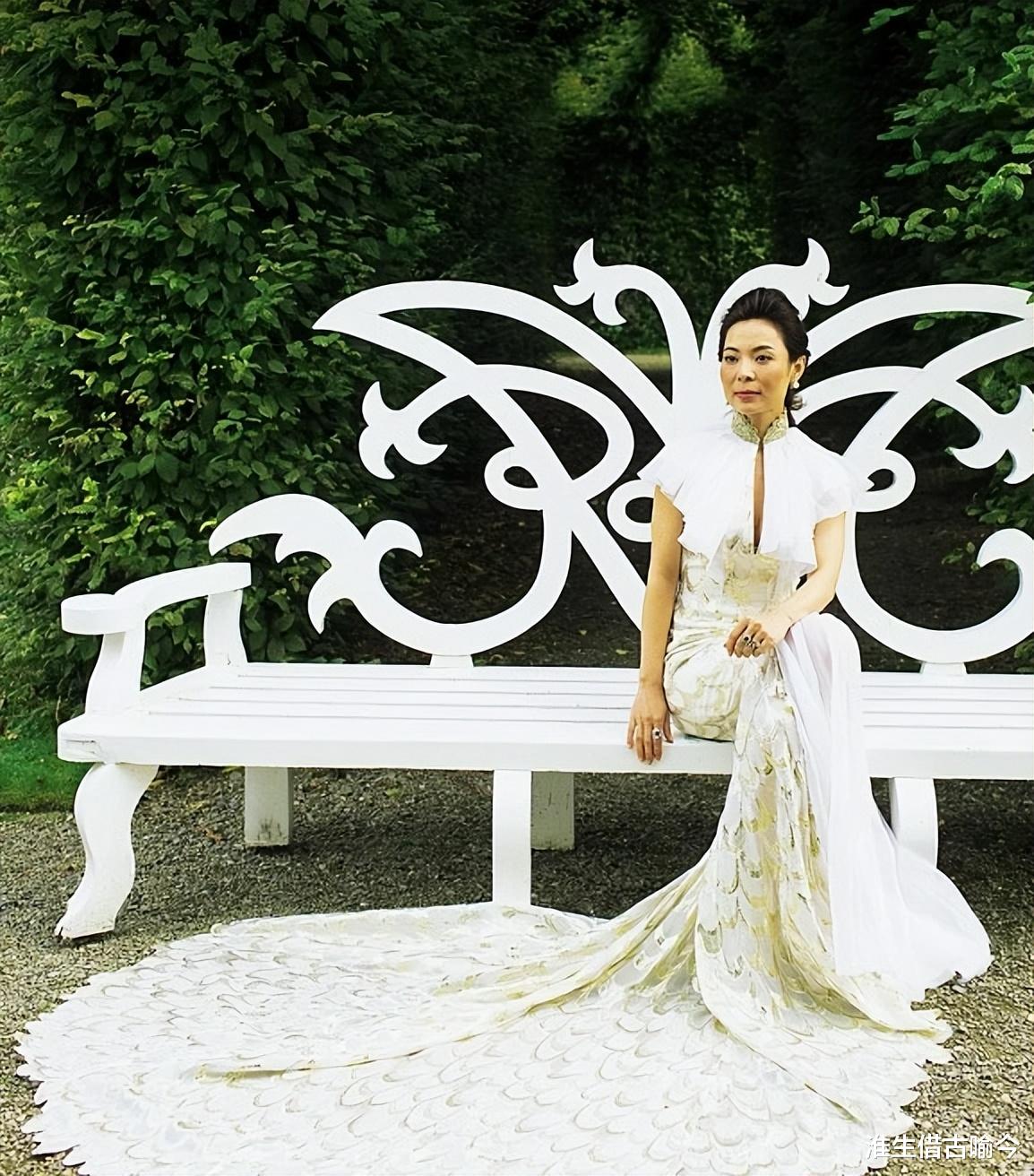 西藏|2004年林晓静嫁“穷小子”，成中国首位伯爵夫人，住6000平米古堡