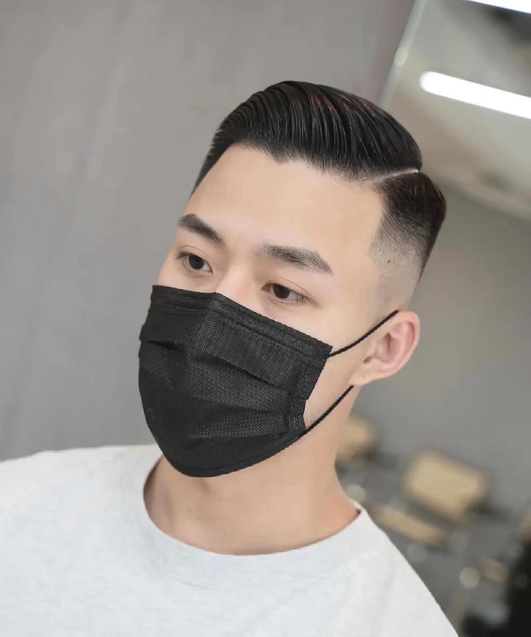 发型 男人夏天剪什么发型好看又不热?10款今年很火的发型,干练又有型