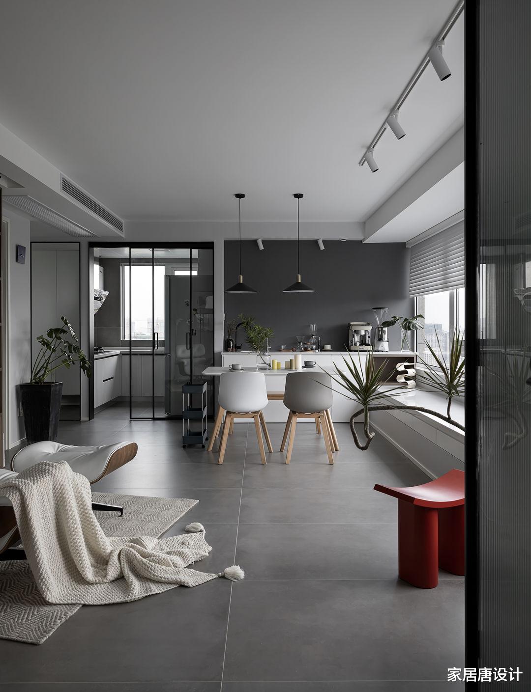 胆大心细的业主，装修全程未出现，没想到效果竟也很好