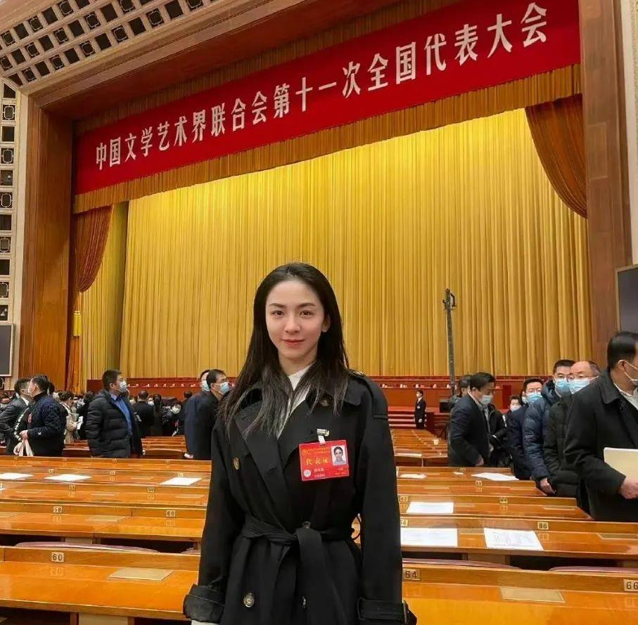 羽生结弦|不是吧，唐诗逸怎么找了个离异带娃的男友？