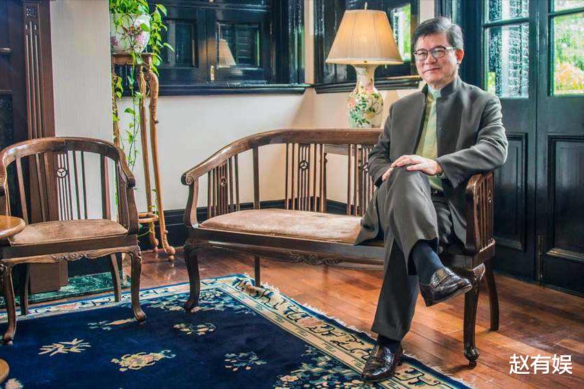 朱玲玲|生父为爱抛妻弃子后,儿子寒心拒绝百亿家产,连结婚都不请他